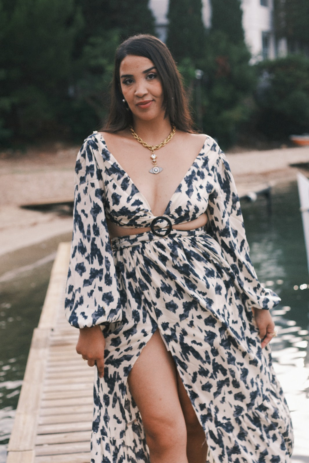Meriem lors de son shooting de fin de journée au Cap d’Antibes